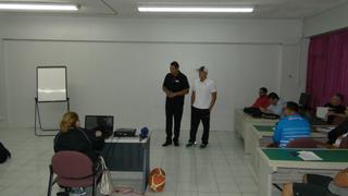 Prof. Angel “Rano” Martínez (Instructor de árbitros 3X3 de FIBA Américas) y Xavier Castro (árbitro 3X3, FIBA)