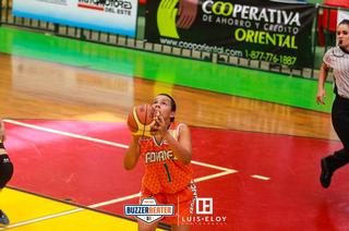 Rebeca Dávila / Foto por: Buzzer Beater - Luis Eloy