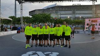 Angel Rano Martinez, Jesed Diaz (Presidente, AABPR), Franky Ojeda, Eugenio Rivera, Alexis Vázquez, Rebeca Davila, Xavier Castro, Edwin Quiles, Jesús Borges, Rafael Novas, Xavier González