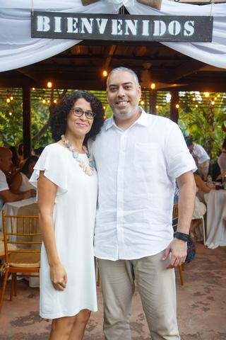 Raúl Ramos y su esposa Concesa / Foto por: Cheery Viruet