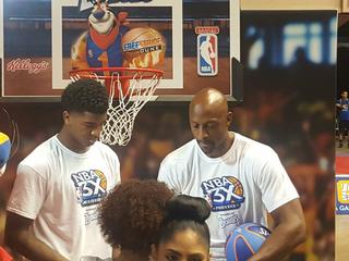 Marquese Chriss y Alonzo Mourning 
