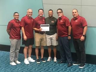 Joselo Quiñones, José Anibal Carrion, Brent Barnaky (NBA - Referee), Héctor Ortiz, Anibal Carrión y Axel Coll.