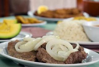 Famoso Bistec Encebollado