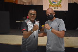 Felix “Tito” Trinidad y Alberto Devivie